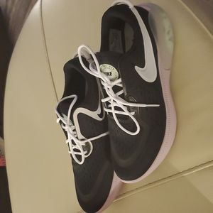Women's Nike Joyride Dual Run Sneakers